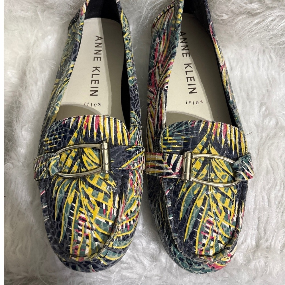 Anne Klein iFlex Tropical Palm Leaf Snake Emboss Loafer Multicolor Driving Mocs